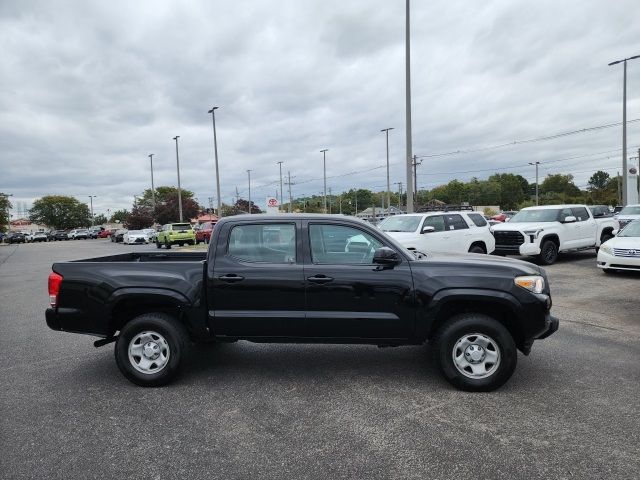 2017 Toyota Tacoma SR