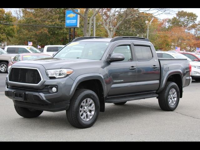 2017 Toyota Tacoma SR