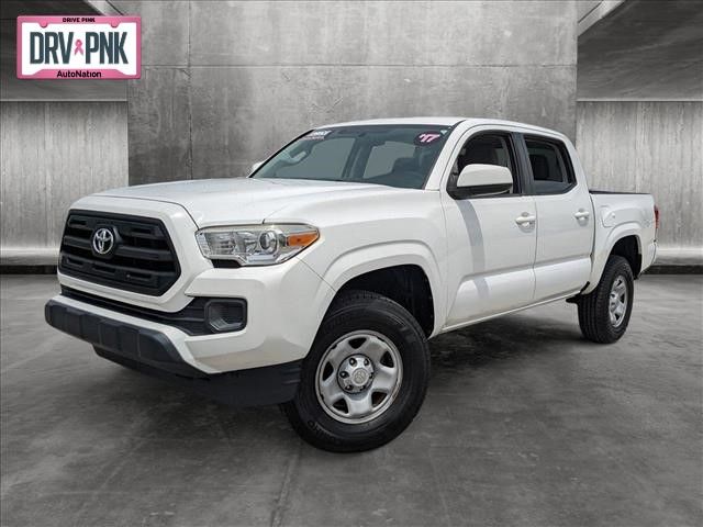 2017 Toyota Tacoma SR