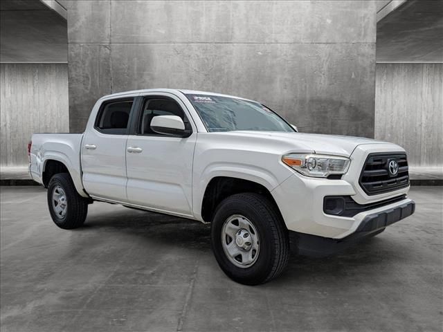 2017 Toyota Tacoma SR