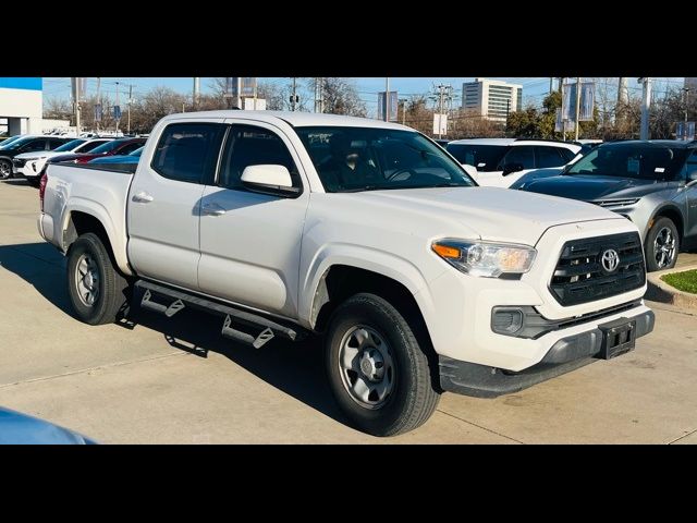 2017 Toyota Tacoma SR