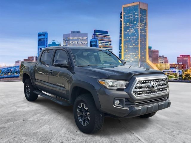 2017 Toyota Tacoma SR