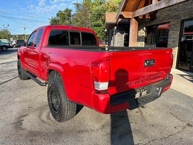 2017 Toyota Tacoma SR