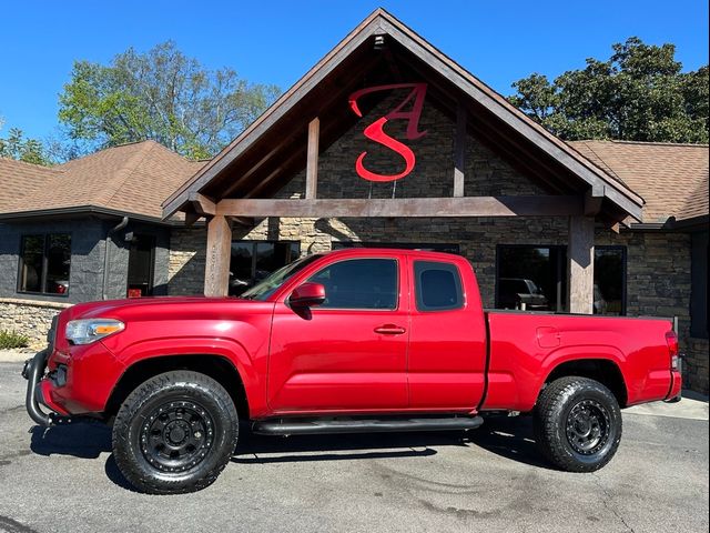 2017 Toyota Tacoma SR