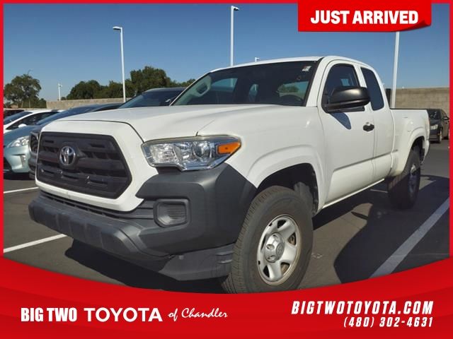 2017 Toyota Tacoma SR