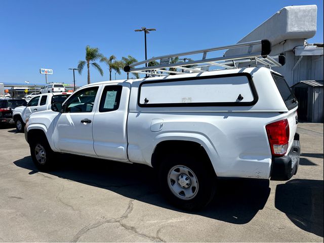 2017 Toyota Tacoma SR