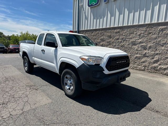 2017 Toyota Tacoma SR