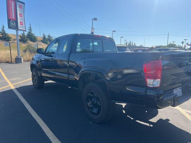 2017 Toyota Tacoma SR