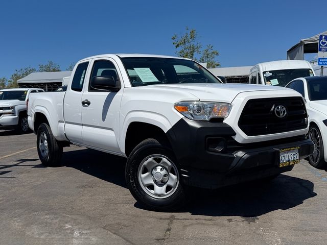 2017 Toyota Tacoma SR