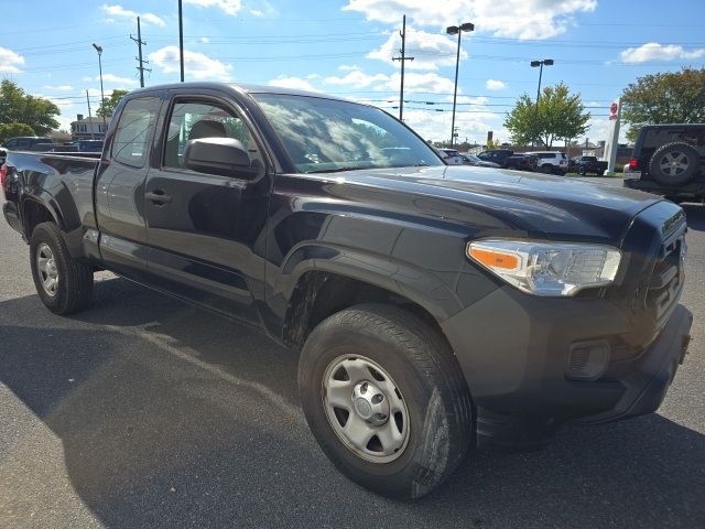 2017 Toyota Tacoma SR