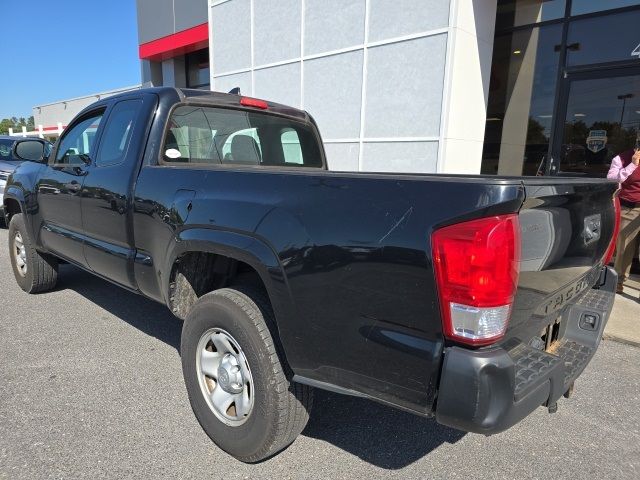 2017 Toyota Tacoma SR