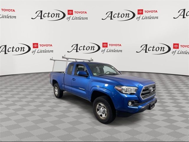 2017 Toyota Tacoma SR