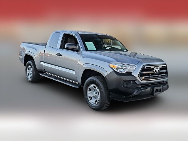 2017 Toyota Tacoma SR