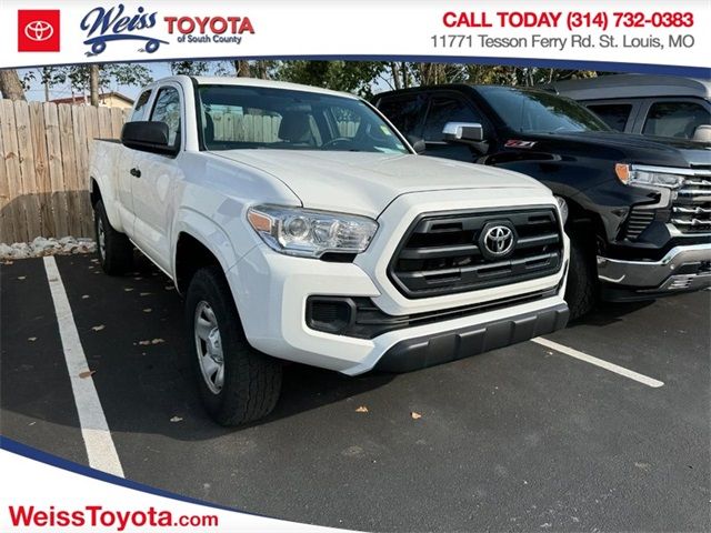 2017 Toyota Tacoma SR