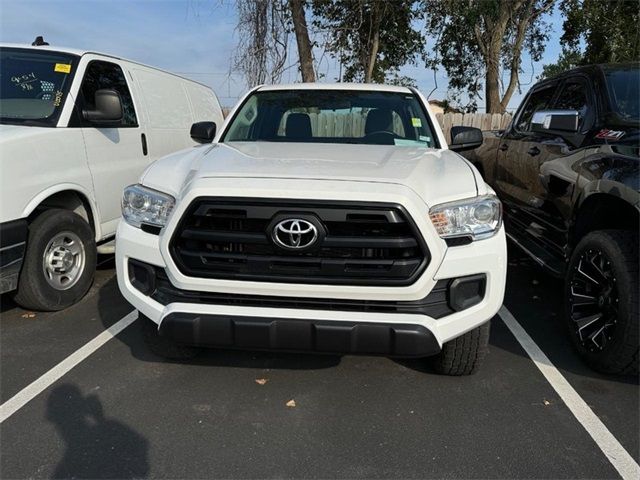 2017 Toyota Tacoma SR