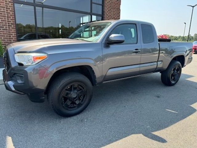 2017 Toyota Tacoma SR