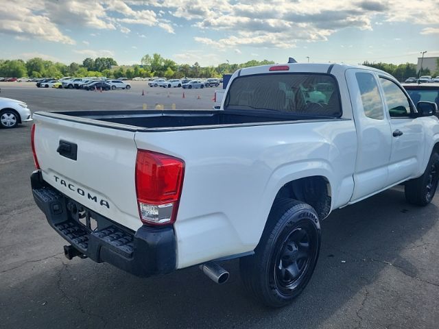 2017 Toyota Tacoma SR