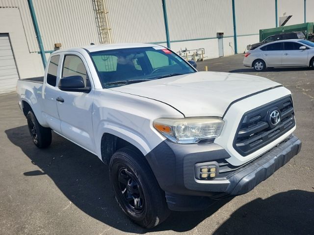 2017 Toyota Tacoma SR