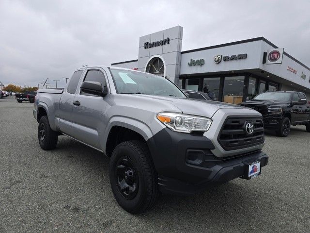 2017 Toyota Tacoma SR