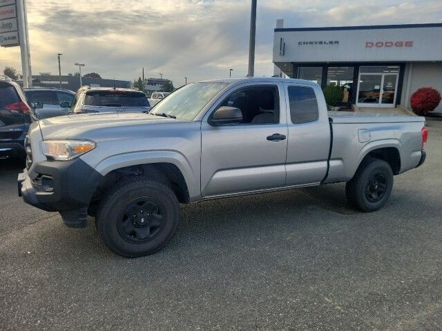 2017 Toyota Tacoma SR