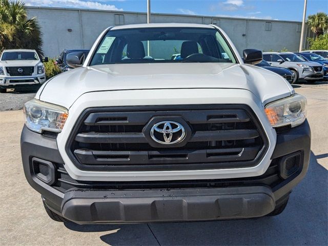 2017 Toyota Tacoma SR