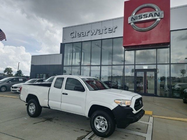 2017 Toyota Tacoma SR