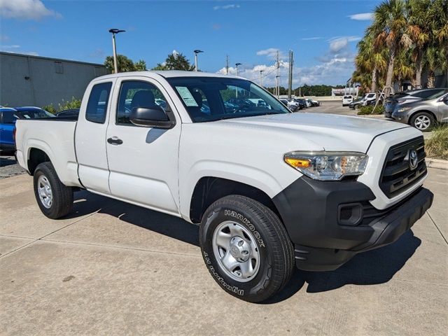 2017 Toyota Tacoma SR