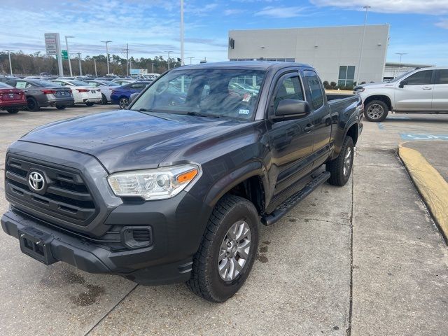 2017 Toyota Tacoma SR