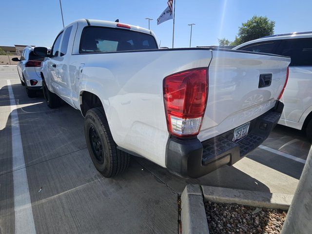 2017 Toyota Tacoma SR