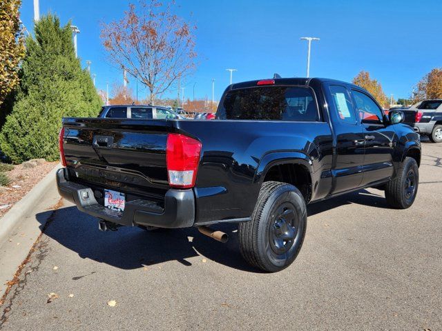 2017 Toyota Tacoma SR