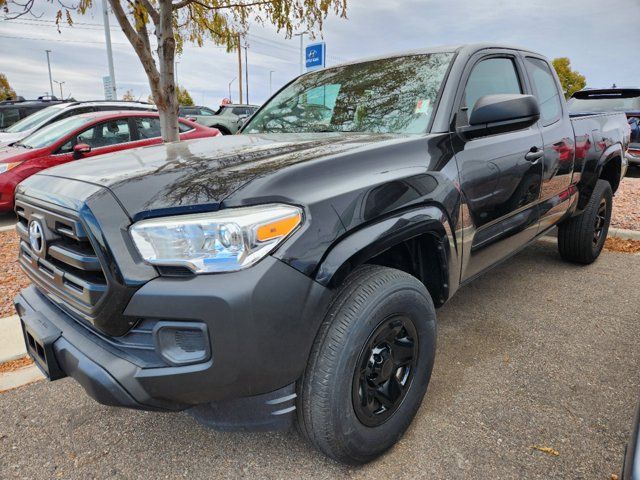 2017 Toyota Tacoma SR