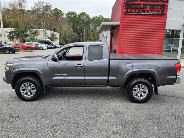 2017 Toyota Tacoma SR