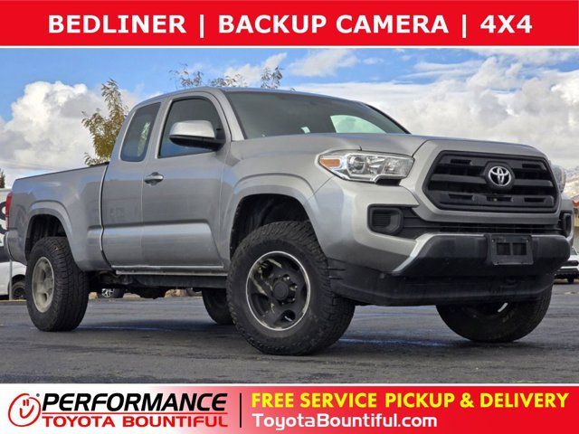 2017 Toyota Tacoma SR