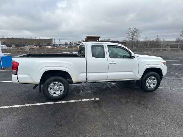 2017 Toyota Tacoma SR