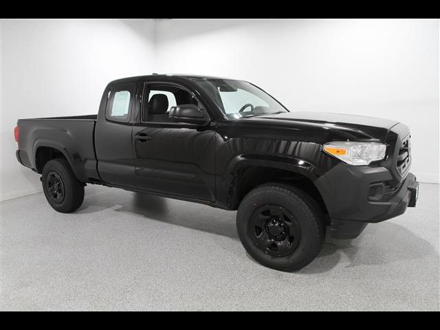 2017 Toyota Tacoma SR