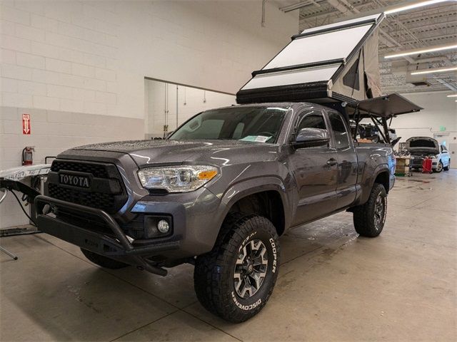 2017 Toyota Tacoma SR