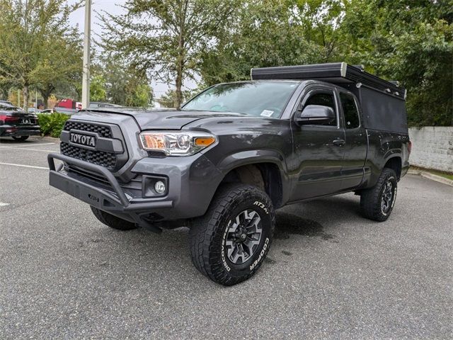 2017 Toyota Tacoma SR