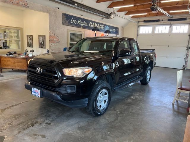 2017 Toyota Tacoma SR