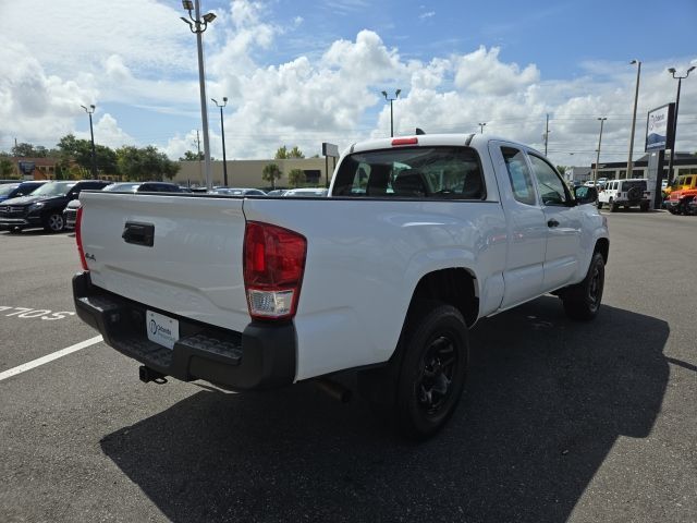 2017 Toyota Tacoma SR