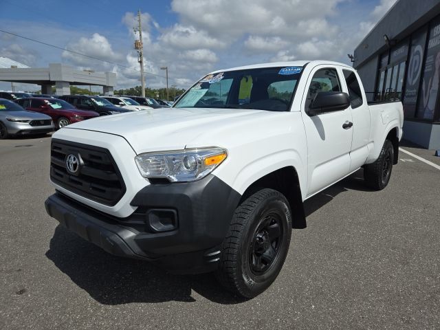 2017 Toyota Tacoma SR