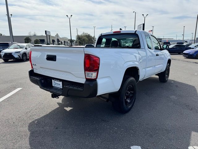 2017 Toyota Tacoma SR