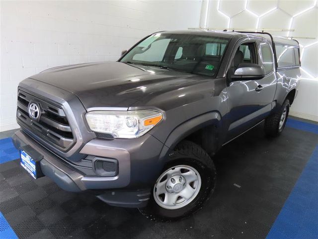 2017 Toyota Tacoma SR