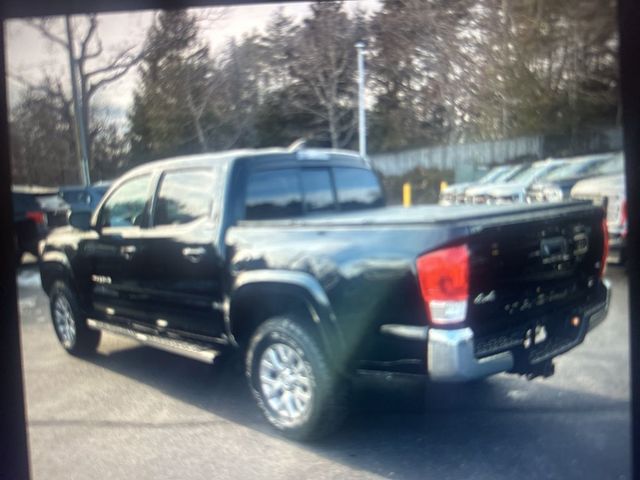 2017 Toyota Tacoma SR5