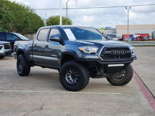 2017 Toyota Tacoma SR5