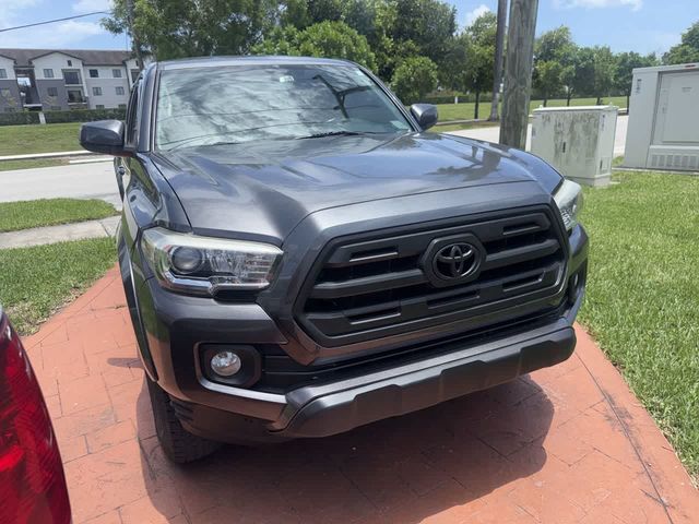 2017 Toyota Tacoma SR5