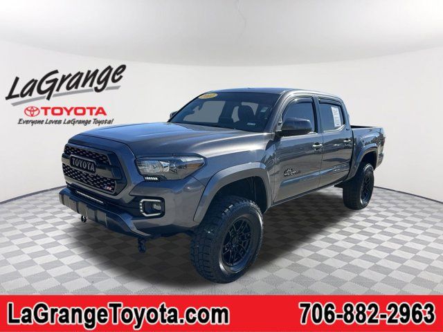 2017 Toyota Tacoma SR5