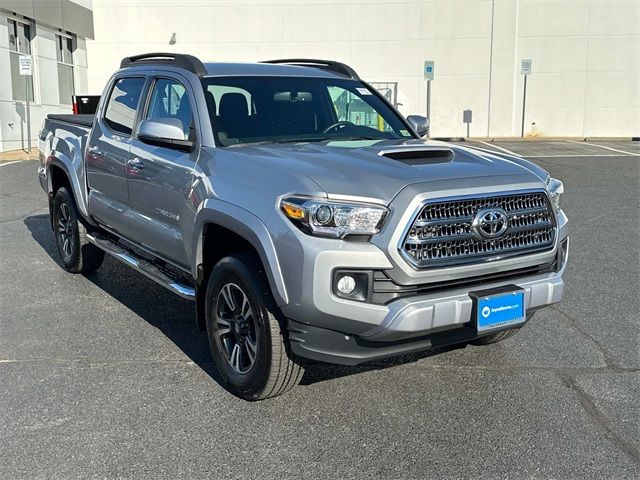 2017 Toyota Tacoma SR5