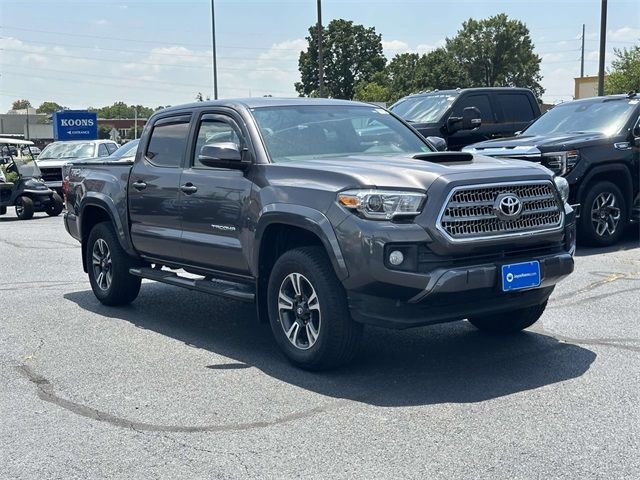 2017 Toyota Tacoma SR5