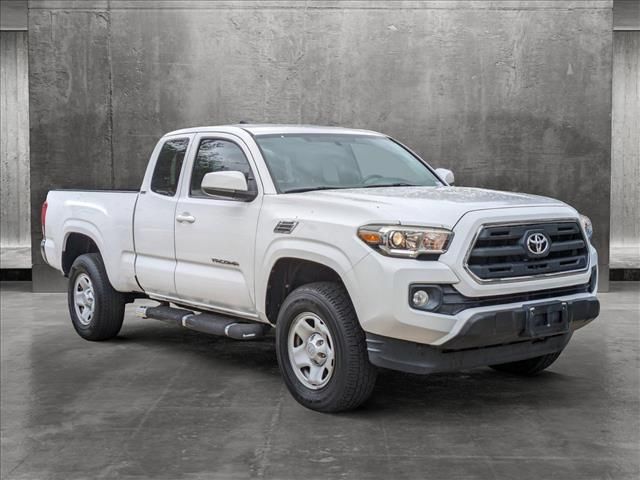 2017 Toyota Tacoma SR5