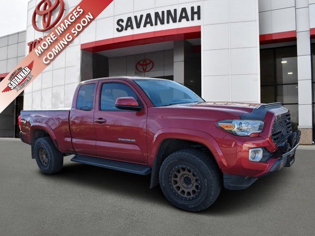 2017 Toyota Tacoma SR5